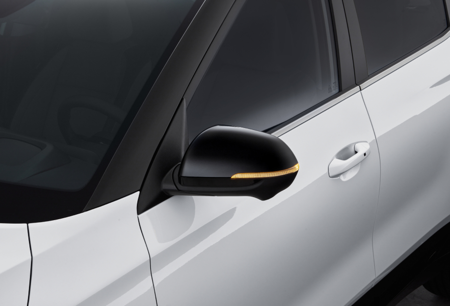 KIA exterior image